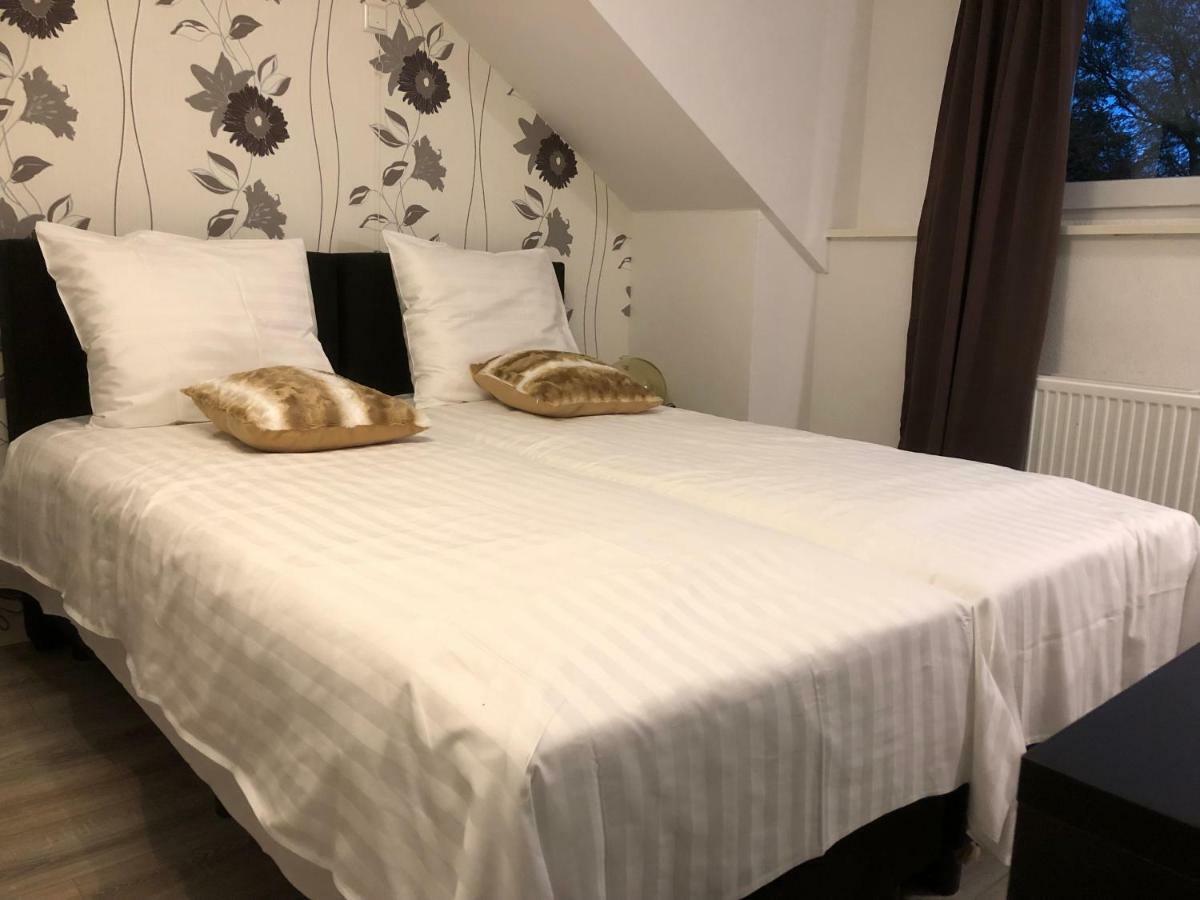 Mimosa Hotel Valkenburg aan de Geul Habitación foto